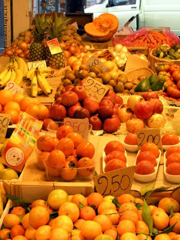 Frutta. Mercato di Ventimiglia