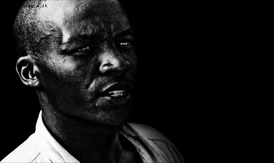 Uomo, Tanzania 2010