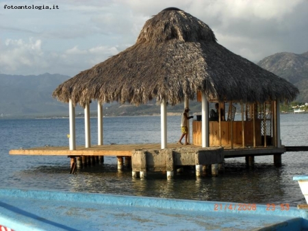 GAZEBO SUL MARE