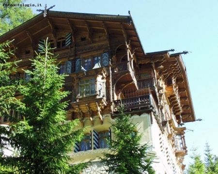 St Moritz, villa grande, vista laterale