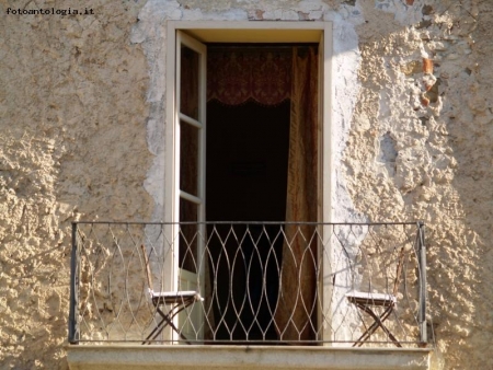 Antico balcone di Cefal