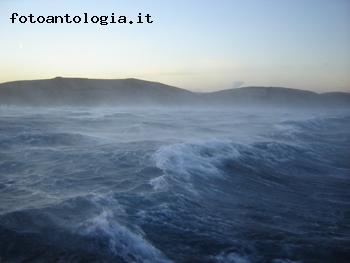 Il mare in tempesta estiva