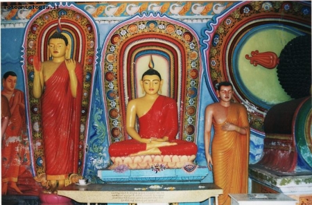 Dambulla  particolare del tempio