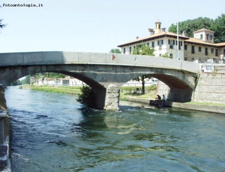 Naviglio Grande - ponti del '600: Cassinetta