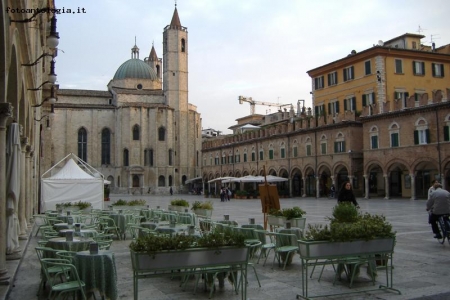 Ascoli Piceno - Piazza del Popolo