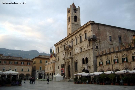 Ascoli Piceno - Piazza del Popolo