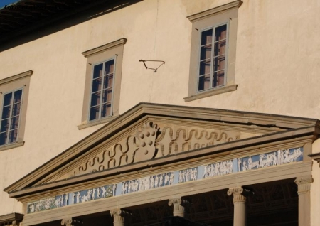 Villa Medicea di Poggio a Caiano- il Timpano