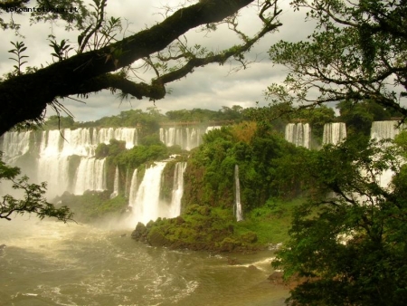 Cataratas de Iguaz lato argentino