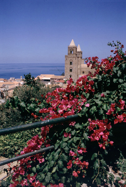 Passeggiando per Cefal