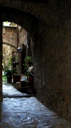 vicoli di Cortona 1