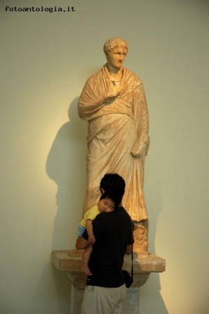 al museo