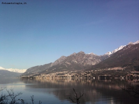 Incanto Invernale Sul Lago Di Como