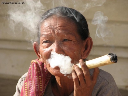 Donna che fuma