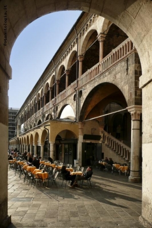 Padova. Aperitivo in piazza