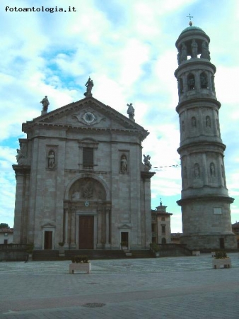 Duomo di Urgnano e Torre Campanaria