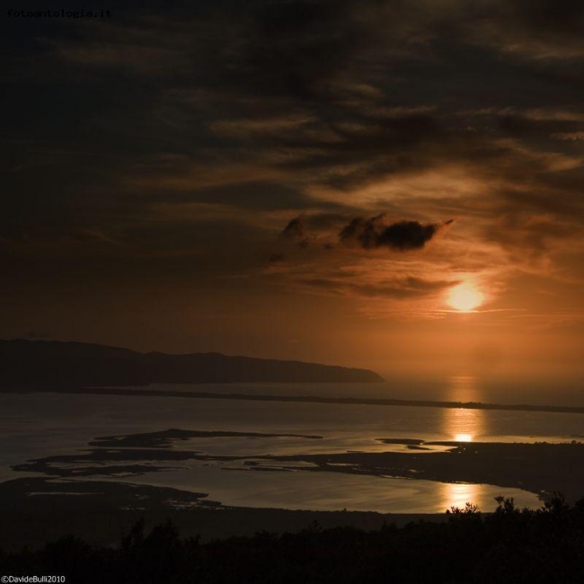 Secche di Orbetello al Tramonto