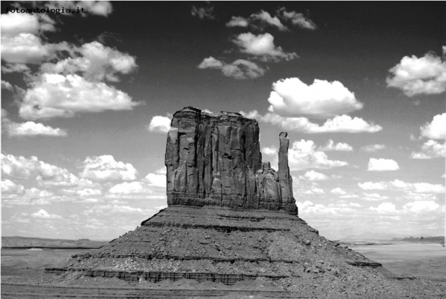 Monument valley Merrick Butte