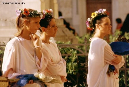 Omaggio alla donna - ragazze di Sicilia