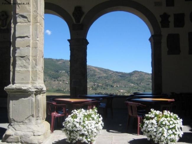 All'ombra delle logge