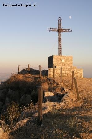 la croce e la luna