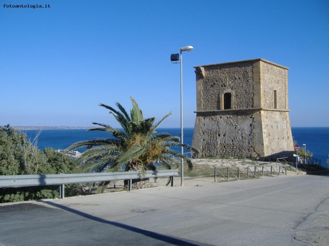 Porto Palo di Menfi - Torre Saracena