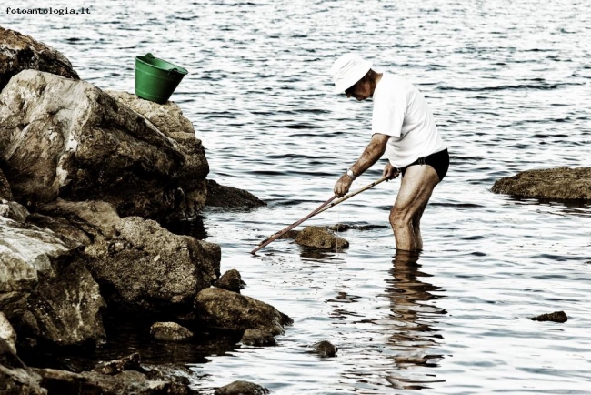 Pescatore con retino