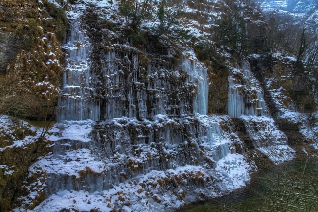 La cascata ghiacciata