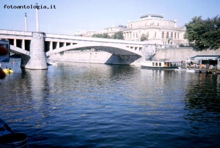 Praga - Il fiume Moldova