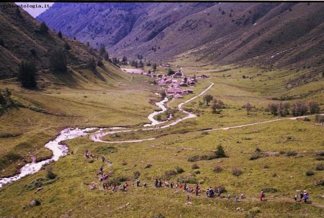 camminata in montagna