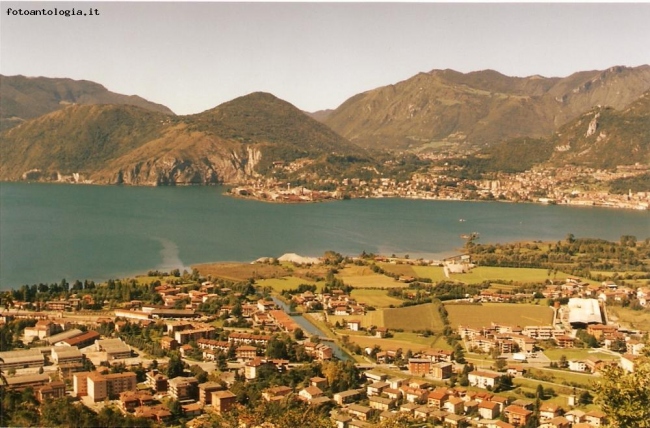 scorcio del lago d'Iseo