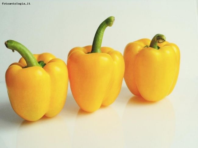 a yellow peppers
