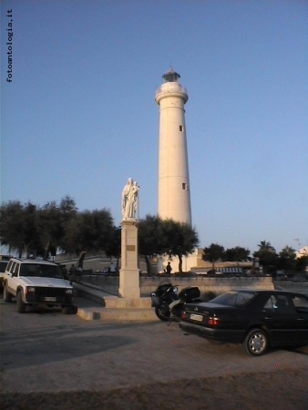 Sulle orme di Montalbano, Faro di Punta Secca