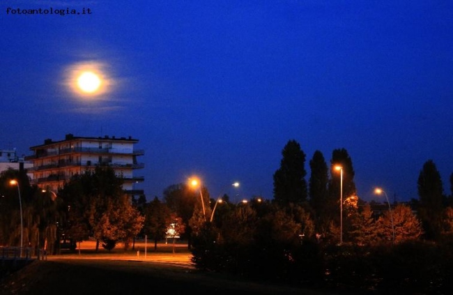 Luna offuscata...
