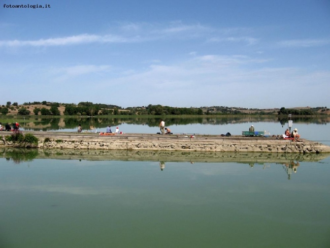 A pesca sul lago