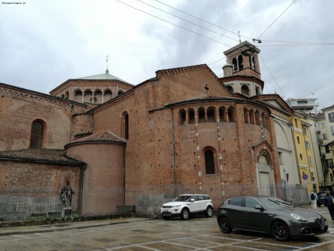 Milano - Basilica di San Nazaro in Brolo