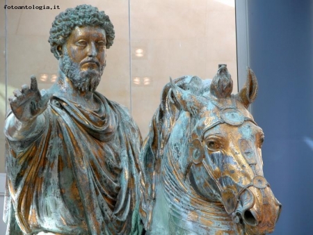 Marco Aurelio in oro e blu