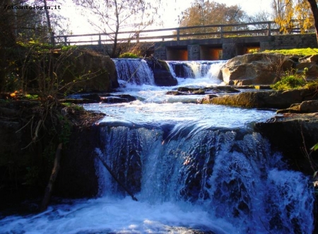 Cascate