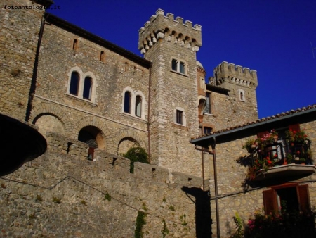 Castello di Collalto (Abruzzo)