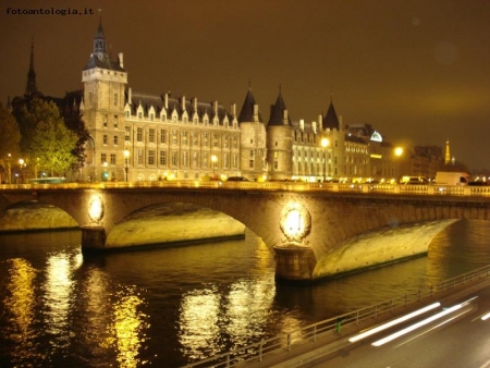 Ponte a Parigi