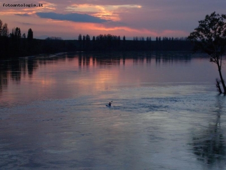 a spasso per il fiume