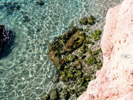 Acqua chiara e limpida