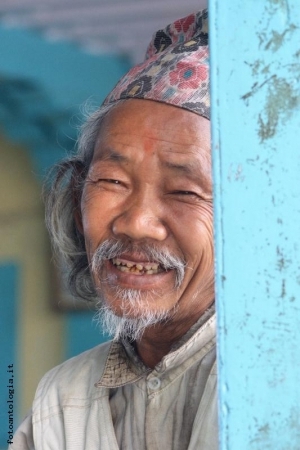 Sorriso nepalese