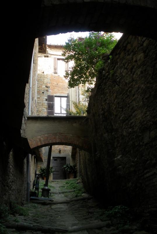 vicoli di Cortona 3