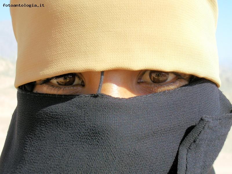 Ragazza beduina
