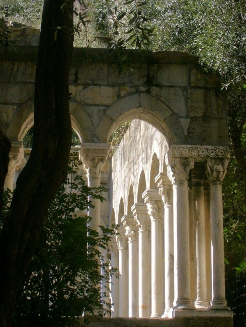 chiostro di sant'andrea - genova