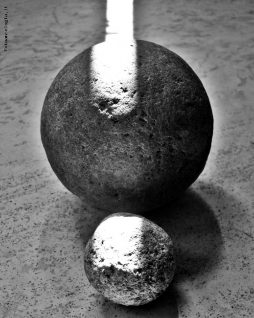 Round stones