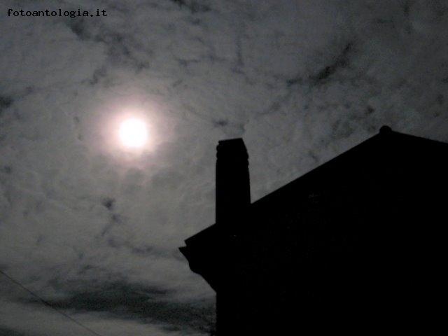 era una notte di luna...