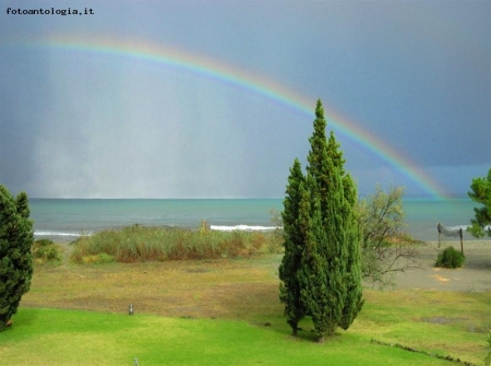 Arcobaleno sul mare