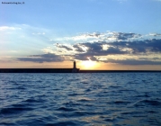 Prossima Foto: Dietro il molo..Il Tramonto