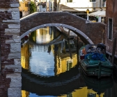 Foto Precedente: Calli e colori a venezia